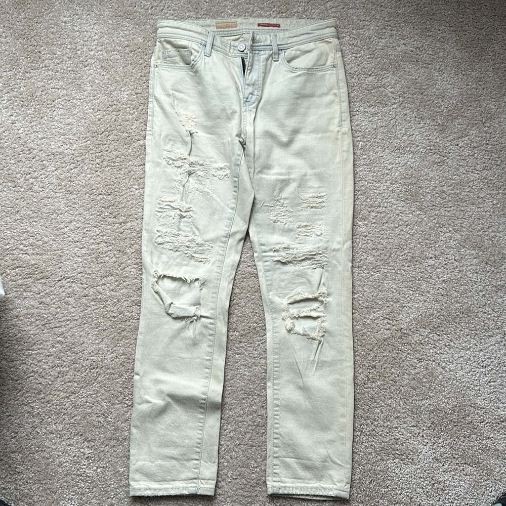 Pilcro distressed jeans